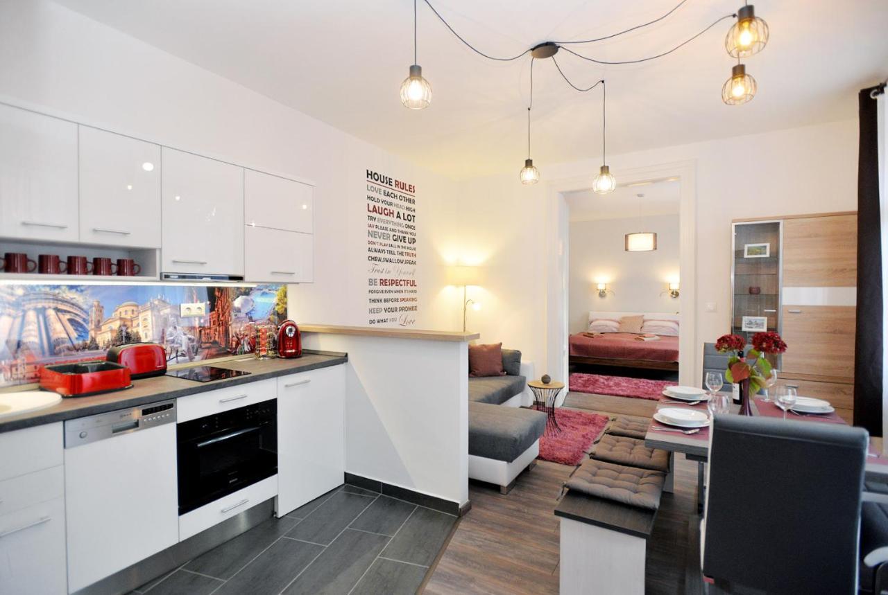 Nobilis Apartman Eger Exteriör bild
