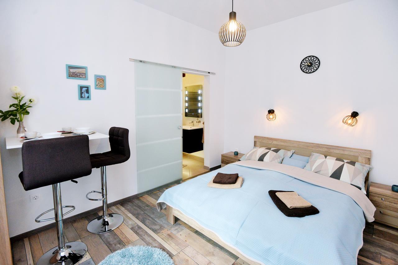 Nobilis Apartman Eger Exteriör bild